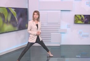 «И о погоде»: телеведущая из Уфы появилась в кадре с раздвинутыми ногами
