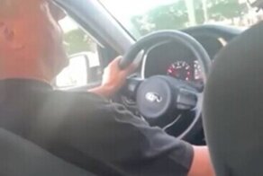 "У меня вся жизнь плохая!": в Питере таксист устроил истерику из-за низкой стоимости поездки