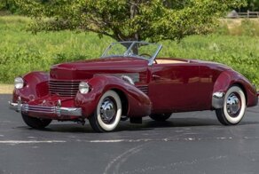 Невероятно редкий кабриолет Cord 812 выставят на аукцион