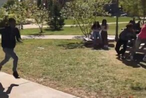 Что произойдет, когда чернокожие увидят бегущего чернокожего?