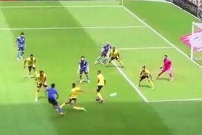 Четырёхочковый: потрясающий гол от футболиста из Японии