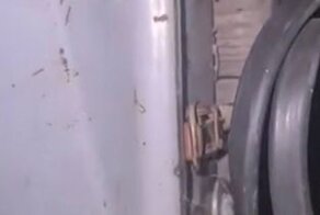 Когда очень хочешь спать, а неподалеку устроили уличную дискотеку