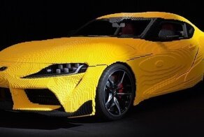 Дизайнеры Lego построили Toyota GR Supra в натуральную величину, и на ней даже можно ездить