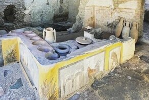 Обнаруженную в Помпеях древнюю закусочную открыли для туристов