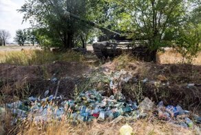 В Волгограде нашли брошенный на свалке танк Т-90
