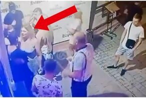 Охранник ночного клуба отправил девушку в нокаут за пощечину