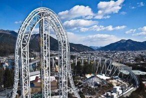 Самые быстрые "американские горки" в мире оказались опасны для здоровья пассажиров