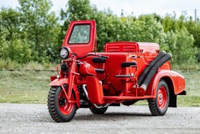 Реставрация пожарного трайка Kurogane Model 1 — редкая часть истории мототехники
