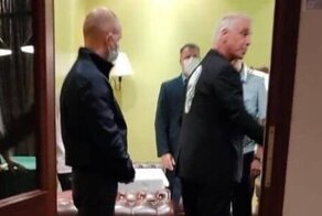 В гостиницу к лидеру группы Rammstein пришли полицейские