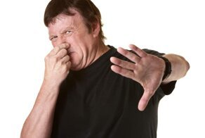 "От тебя воняет!": таксист в Краснодаре высадил из авто пассажира, от которого пахло потом