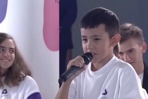 «Подписать что нужно?» Школьник озадачил Путина просьбой подписаться на YouTube-канал