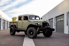Крутой рестомод Dodge Power Wagon 1949 года