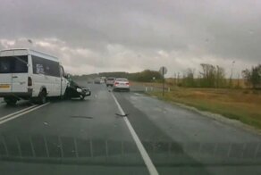 Авария дня. В ДТП с маршруткой и «Приорой» погиб мужчина