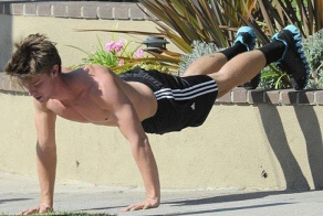 Сын Шварценеггера (7 фото)