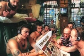 Передайте трубку Ефремову: как россияне издеваются над телефонными мошенниками