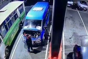 «ГАЗель» разворотило: взрыв газового баллона на заправке в Ингушетии