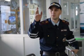 Владимир Путин наградил обезвредившего Бекмансурова полицейского
