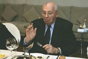 Жить стало лучше? Жить стало веселей?