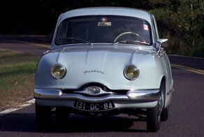 Panhard Dyna Z — автомобиль, сияющий улыбкой