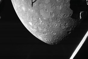 «БепиКоломбо» сделал первые фотографии Меркурия