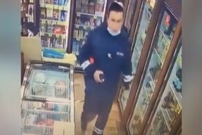 Сотрудник ДПС из Тюмени отоварился в магазине и ушел, не заплатив за пиво и энергетик