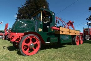 Грузовой эвакуатор 1919 года: один из самых первых за всю автоисторию
