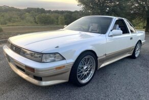 Toyota Soarer Aerocabin 1989 — это кабриолет со складным жестким верхом, о котором вы, вероятно, никогда не слышали