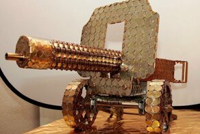 Выдумщик из Татарстана мастерит из монет шедевры
