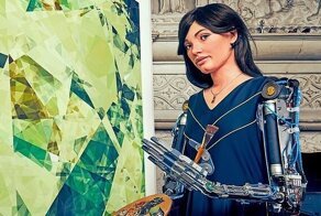 Робот-художница задержана в Египте по подозрению в шпионаже