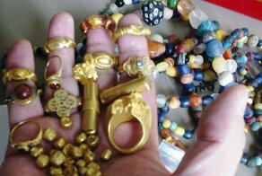 Суматранские рыбаки нашли богатства древней цивилизации