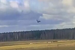 Появилось видео крушения самолета А-22, в котором находилась дочь советского генерала-майора авиации Покоевого