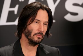 Киану Ривз снова сделал щедрые подарки