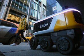 «Почта России» выпустила на улицы Москвы почтальонов-роботов