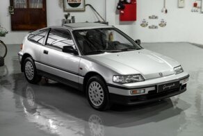 Полностью оригинальный Honda CRX 1990 года  с пробегом всего 17 километров