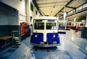 Реставрация заняла 4,5 года: в Санкт-Петербурге восстановили довоенный троллейбус ЯТБ-2