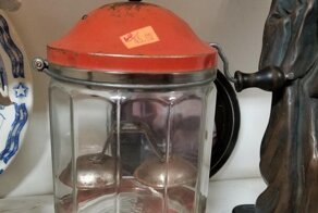 13 любопытных предметов из прошлого, назначение которых сразу и не угадаешь