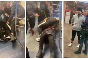 И вот опять: два смуглых гостя схлестнулись в поединке, в вагоне столичного метро