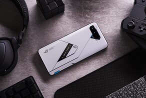 ROG Phone 5 — смартфон для игр нового поколения