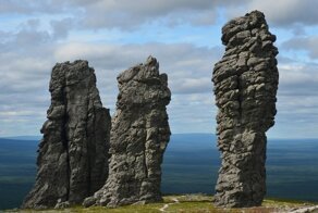 Мань-Пупу-нёр - столбы выветривания, или остатки мегалитического сооружения?
