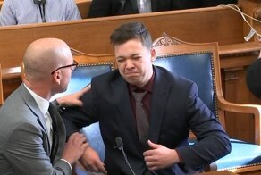 Суд в США оправдал подростка, застрелившего во время погромов двух BLM-активистов
