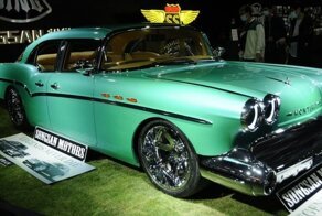 Китайский электромобиль Monterey с дизайном в стиле классического американского Buick