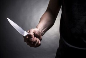 Межнациональная драка на рынке: таджик перешел дорогу китайцу и получил несколько ударов ножом