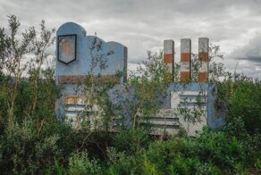 Люди бросили свои квартиры вместе с вещами и уехали отсюда