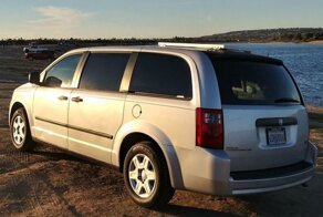 Минивэн Dodge Grand Caravan 2008 года превратили в полноценный автодом