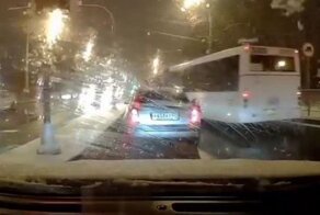 Слон и Моська: в Петербурге автомобилист решил проучить автобус