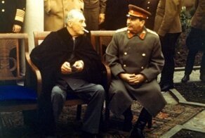Архивные фото, на которых видна изнанка истории