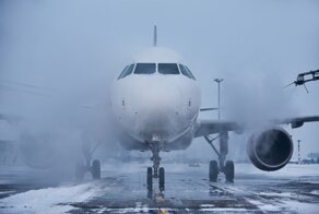 Самолет авиакомпании S7 едва не рухнул сразу после взлета