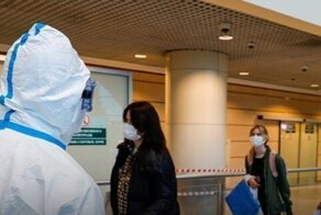 "Мы настроены ждать до победного": российские туристы, прилетевшие из ЮАР, 10 часов отказывались ехать на карантин