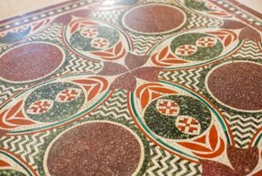 Удивительная история мозаики из плавучего "Дворца удовольствий" Калигулы