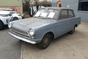 У этого 58-летнего Ford Cortina Consul пробег всего 21 миля, но в это с трудом верится